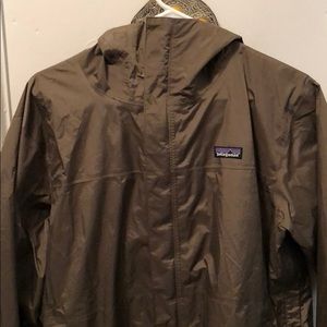 Patagonia Men’s Torrentshell Rain Jacket